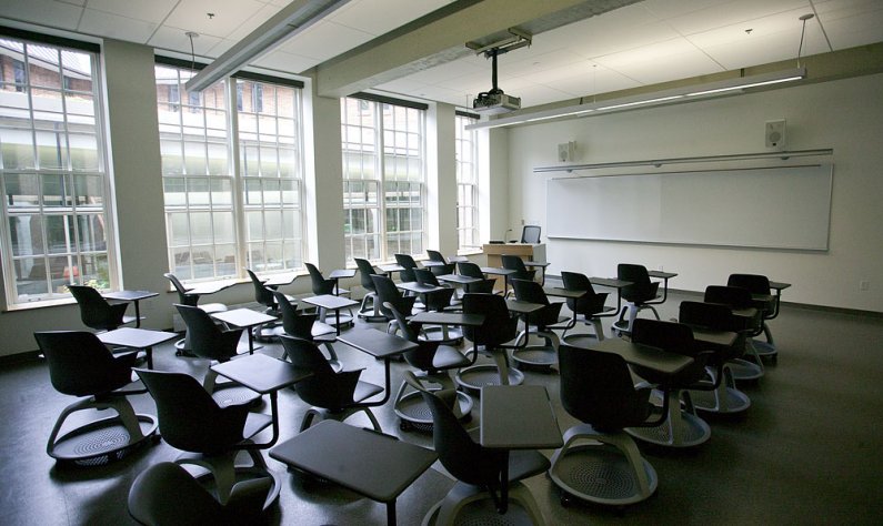 The 1940s renovation to Miller Hall includes several classrooms, including this one. Photo by Matthew Anderson | WWU