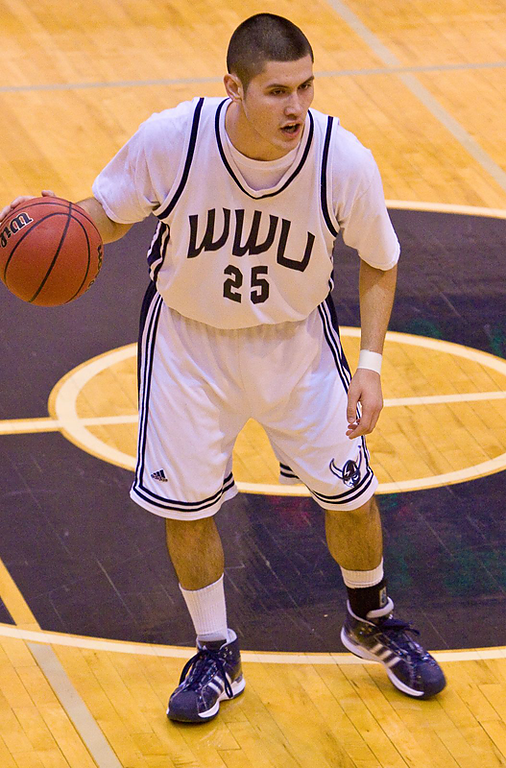 Western freshman guard Richard Woodworth directs the Vikings' offense against Dixie State Tuesday, Dec. 29, in Carver Gym. Photo by Jon Bergman | WWU intern