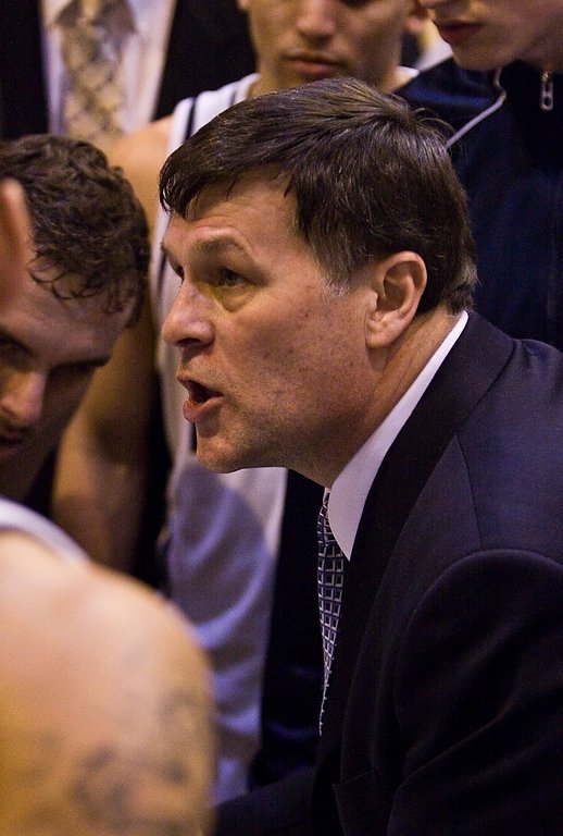 In his 25th season as Western's head coach, Brad Jackson positions his Vikings team into second overall in the GNAC standings with Sunday's 90-86 win over rival Central Washington University. Photo by Jon Bergman | University Communications intern