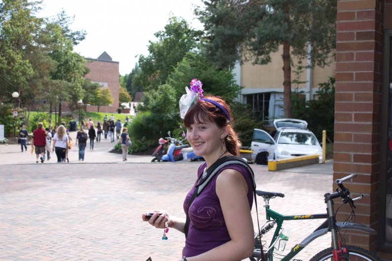 Western Alumna Jessica Lynch wears a homemade hair decoration made from felt, embroidering materials and fake flowers at the fall 2011 info fair on campus. Lynch said she was at the fair representing the Do-it-yourself Ethics and Arts Alliance, which is a