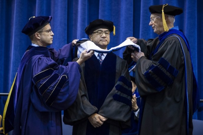 Former Gov. Gary Locke is awarded an honorary doctorate during spring commencement ceremonies Saturday, June 14, 2014. Photo by Dan Levine / for WWU