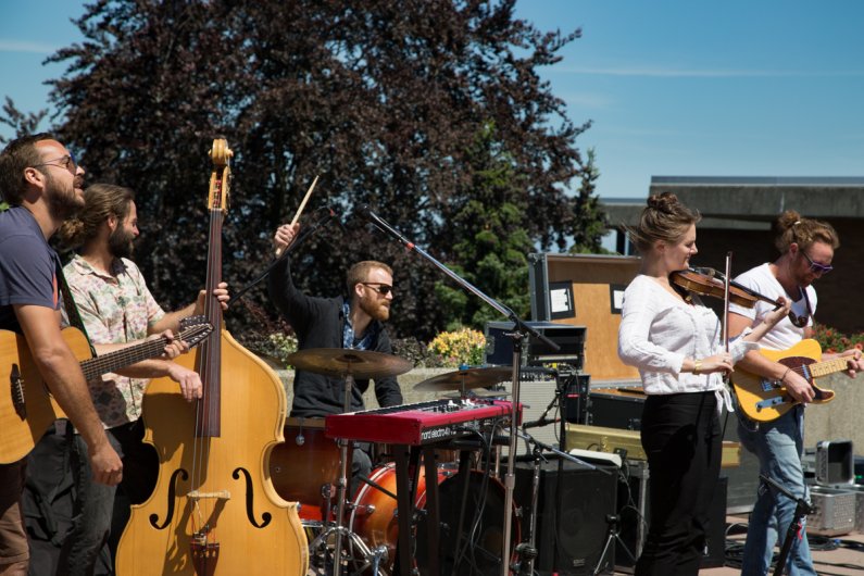 Polecat plays on the Performing Arts Center Plaza in the first show of the 2016 Summer Noon Concert Series on June 29, 2016. Photo by Jonathan Williams / WWU