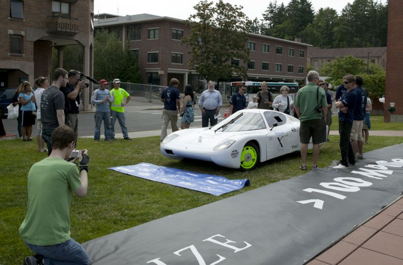 Viking 45, which the WWU X PRIZE Team entered in the recent Progressive Automotive X PRIZE competition, was the center of attention Thursday, Aug. 5, in the PAC Plaza on campus. Photo by Matthew Anderson | WWU