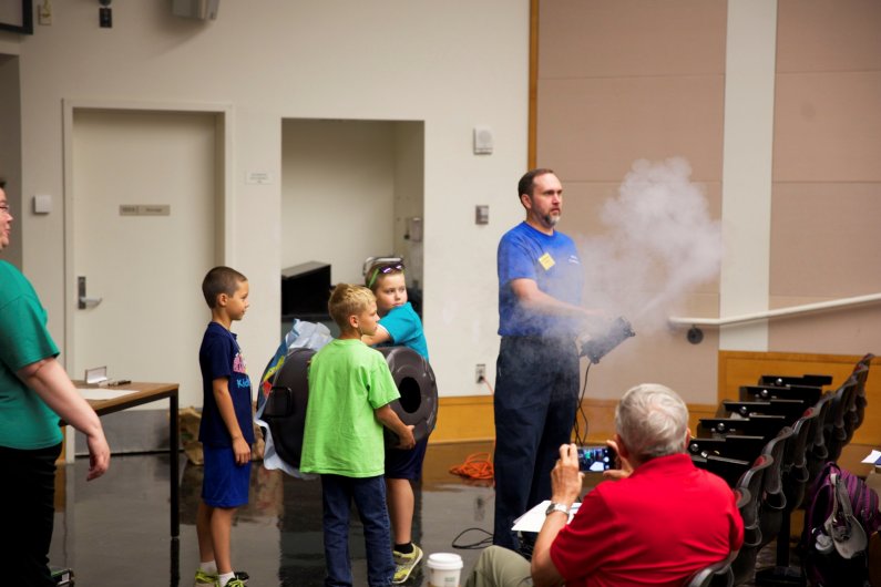 In the Not Just Your Parents' Chemistry Set class, teachers Betsy Raymond and Steven Emory teach grandparents and their grandchildren about the fascinating world of chemistry. Participants got to try hand-on experiments with liquid nitrogen and see variou
