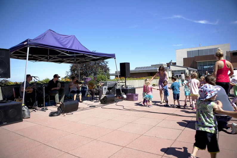 Gallowglass, a traditional Irish folk music band from Bellingham, closed out the Summer Noon Concert series for the year on Wednesday, July 29.