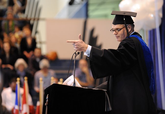 1980 Western Washington University alum Hoyt Gier gives the commencement address Graduates during Western Washington University's 2010 Winter Commencement at Sam Carver Gymnasium on March 20, 2010. Gier is the Vice President of Private Wealth Management a