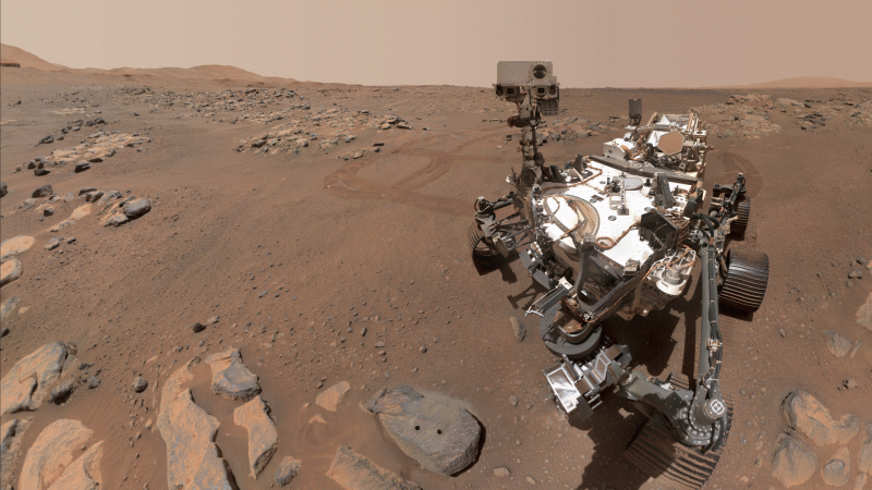 the Perseverance rover takes a selfie on Mars
