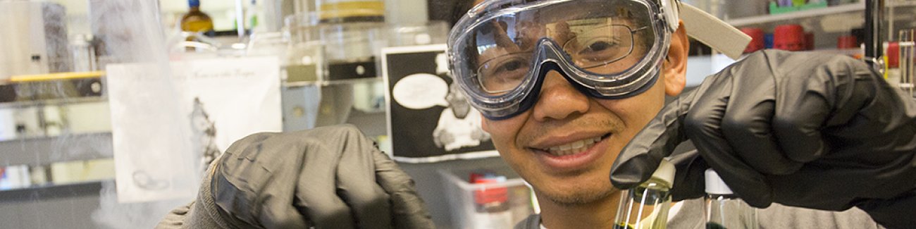 After three years and thousands of hours in the lab, Western grad student Zach Thammavongsy’s research into breaking down carbon dioxide has just been published in the research journal “Inorganic Chemistry.” Photo by Maddy Mixter | University Communicatio